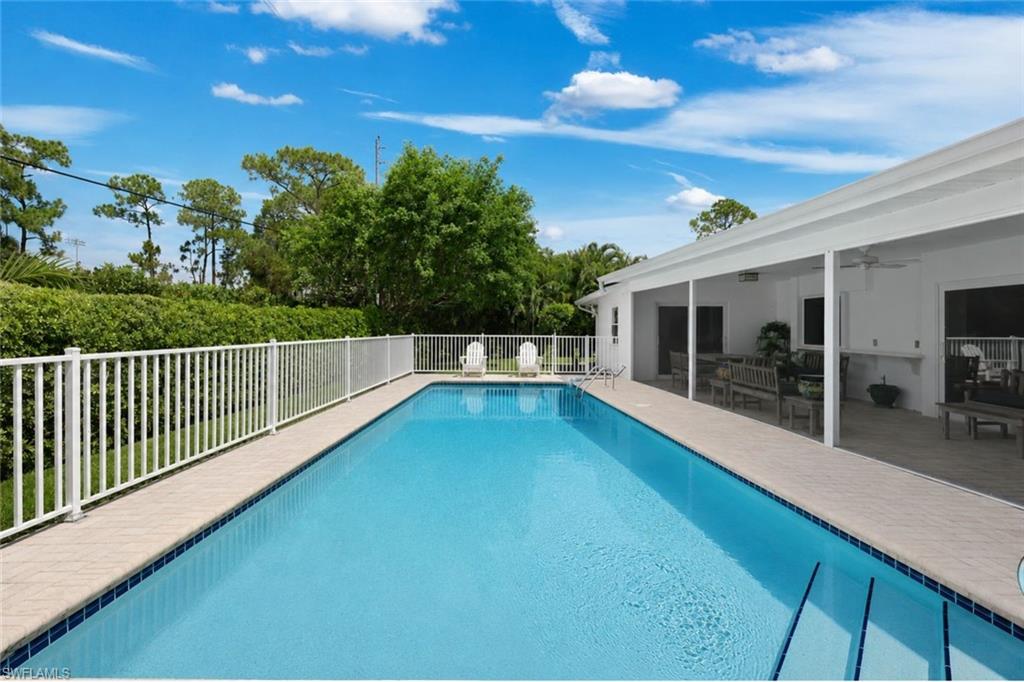 1839 Imperial Golf Co Blvd Property Photo 3