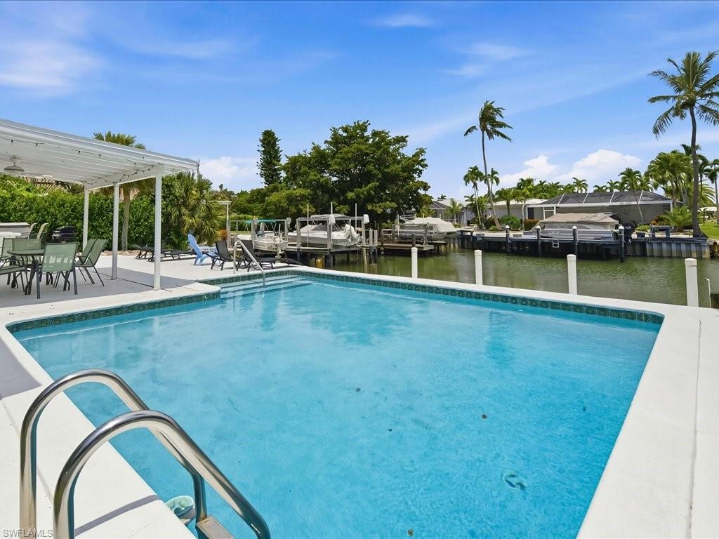 1206 Martinique Ct Property Photo 1