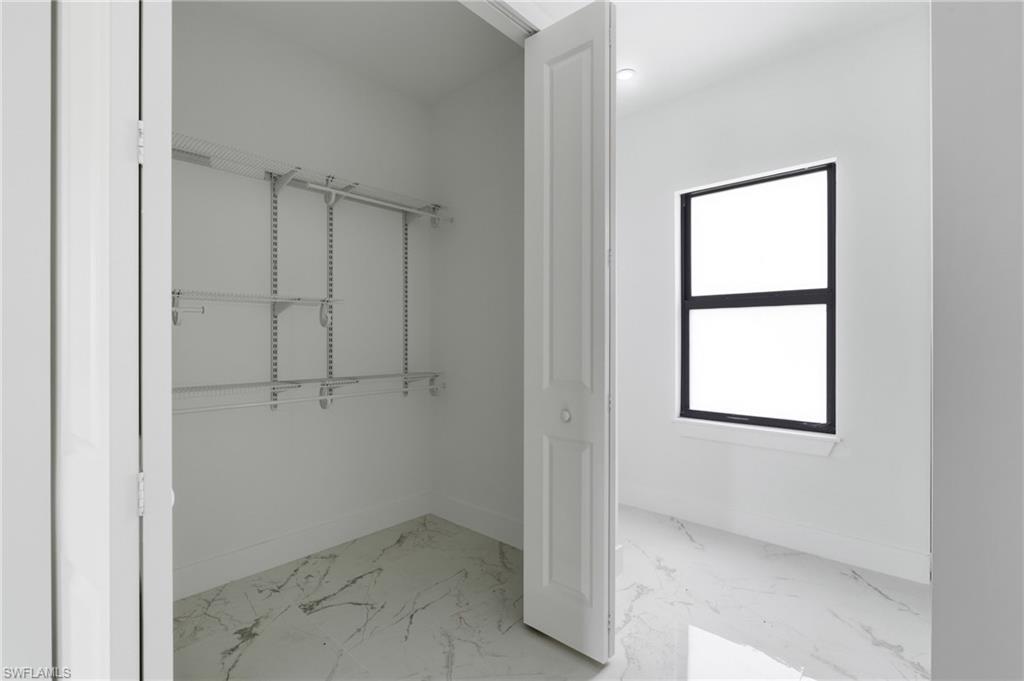 3601 55th St W Property Photo 15