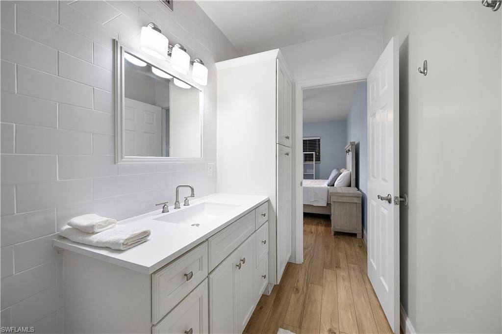1901 Clifford St 1402 Property Photo 14