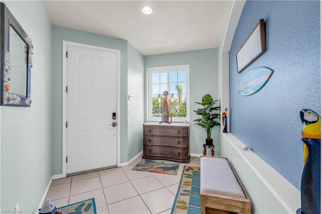 20061 Sanibel View Cir 101 Property Photo 5