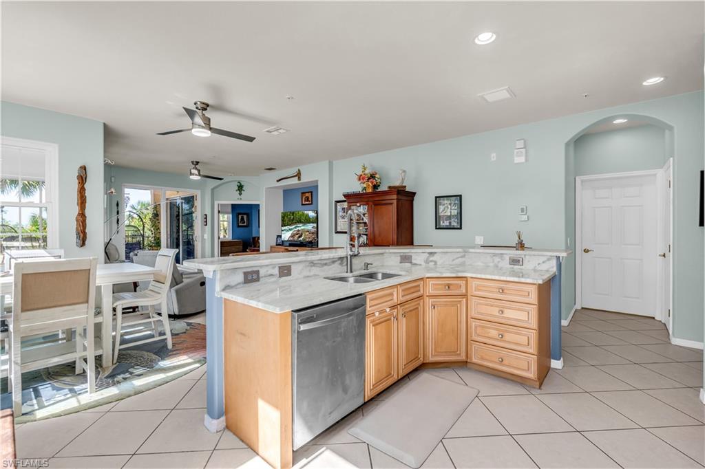 20061 Sanibel View Cir 101 Property Photo 8