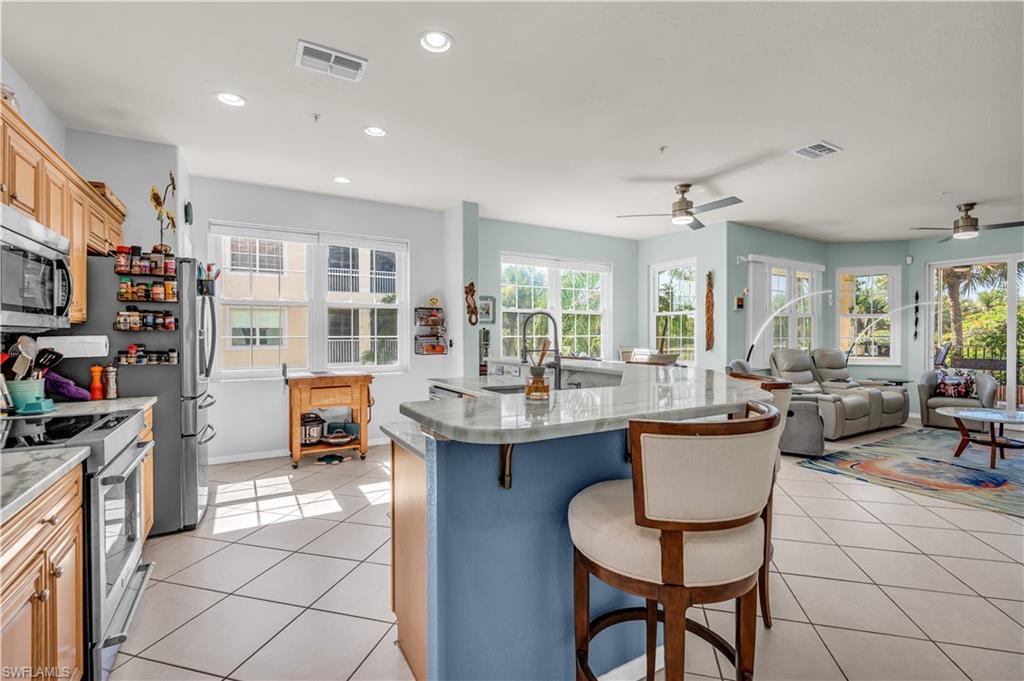 20061 Sanibel View Cir 101 Property Photo 9