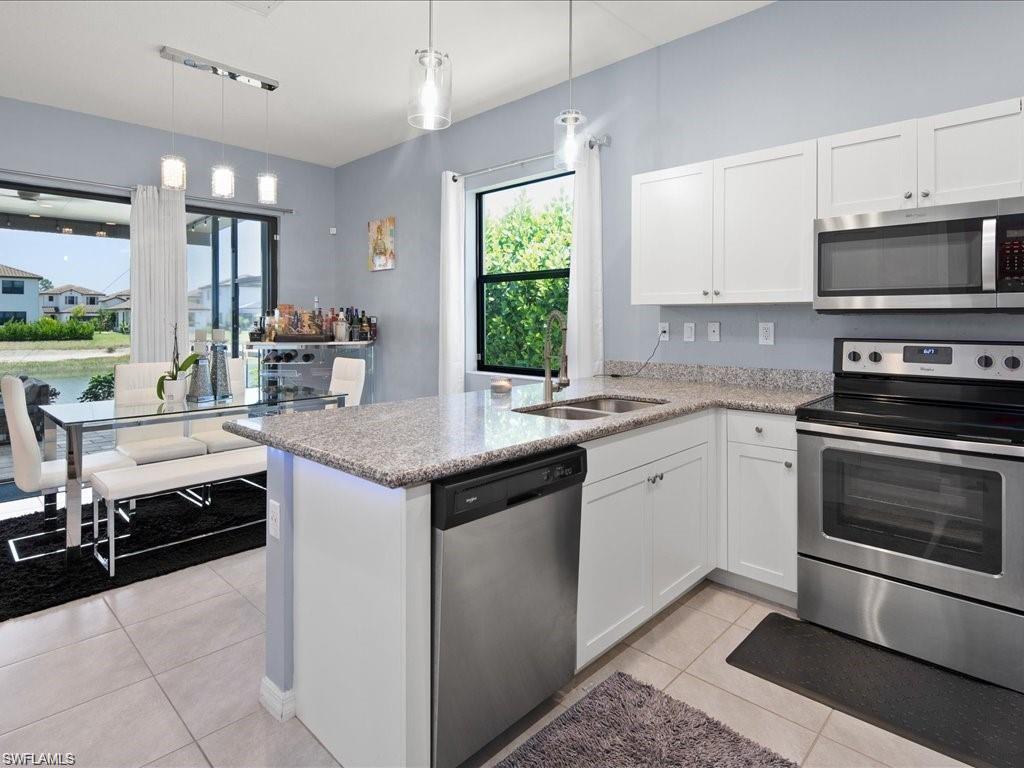 8812 Madrid Cir Property Photo 8