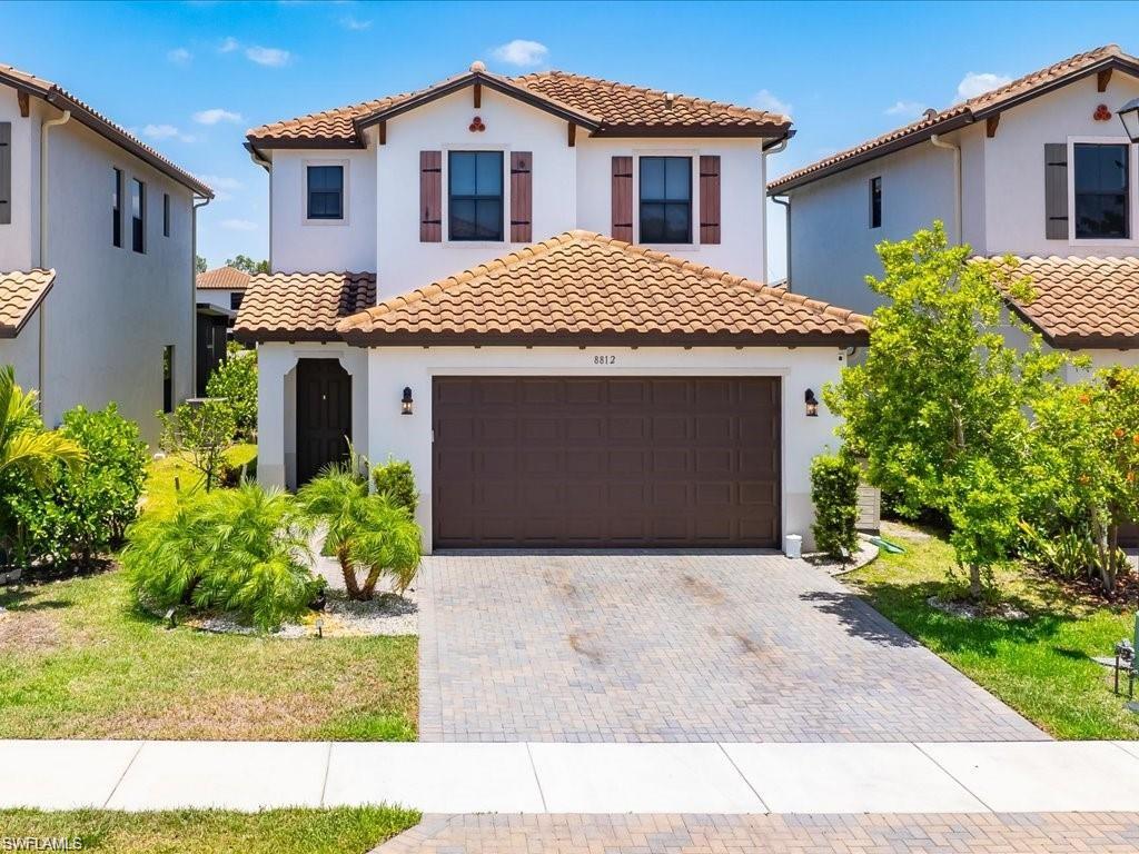 8812 Madrid Cir Property Photo 29