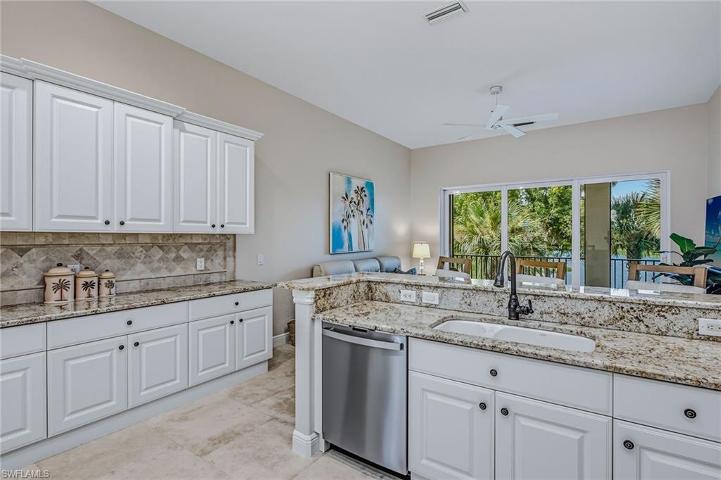 3053 Aviamar Cir 203 Property Photo 12