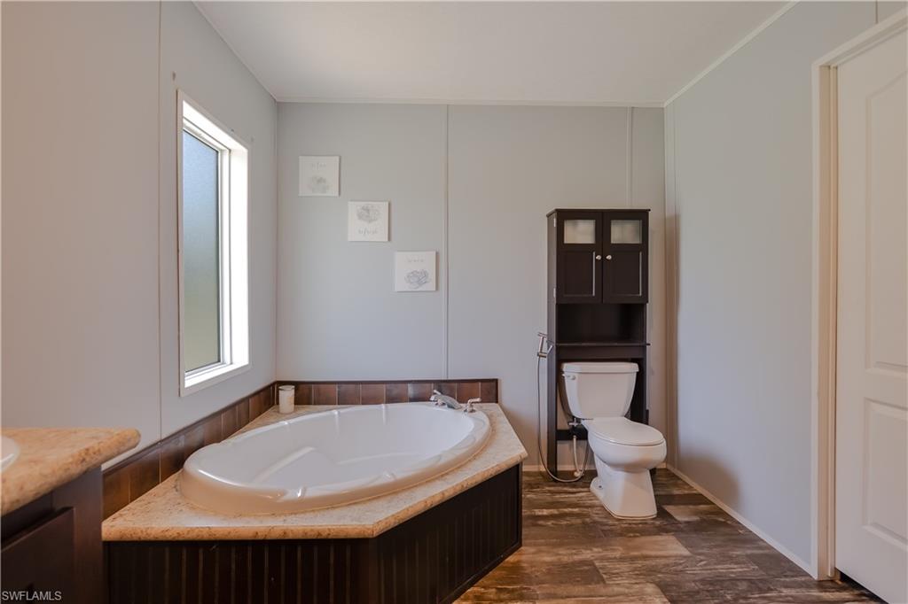 585 Lindero St Property Photo 20