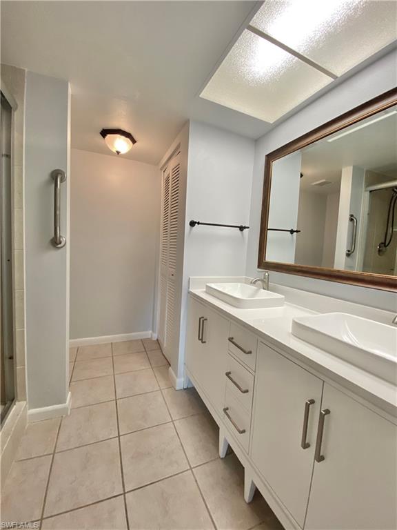 4955 Pepper Cir B-204 Property Photo 8