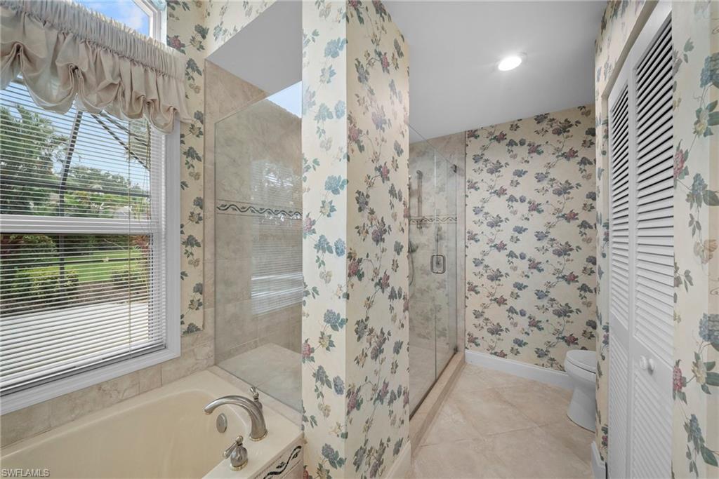 54 Grey Wing Pt Property Photo 26