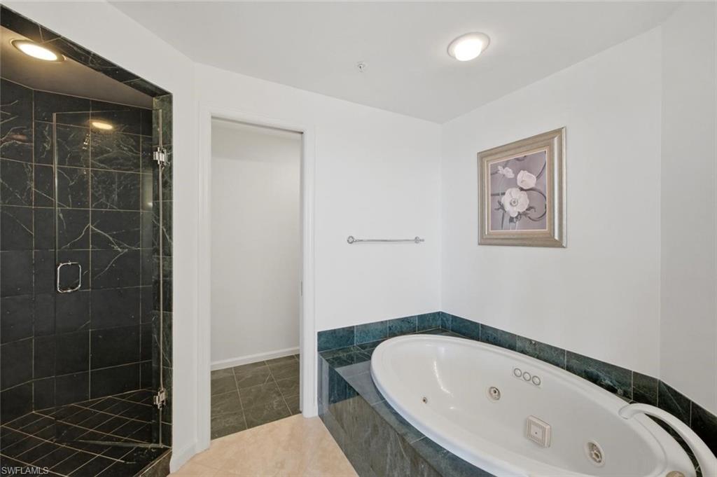 60 Seagate Dr 1606 Property Photo 21