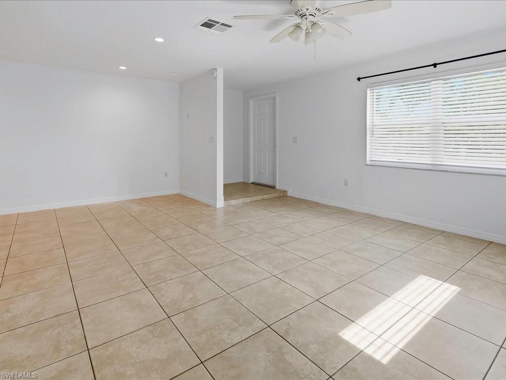 646 99th Ave N Property Photo 5