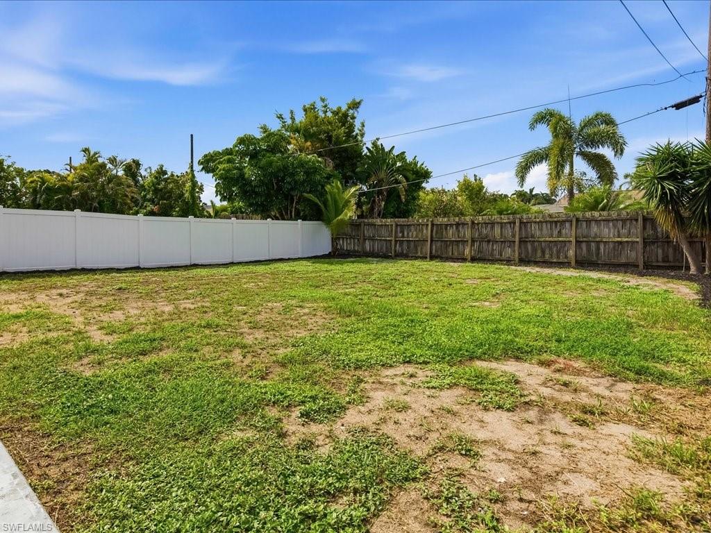 646 99th Ave N Property Photo 21