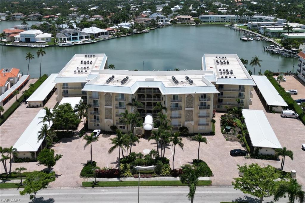 3000 Gulf Shore Blvd N 213 Property Photo 34