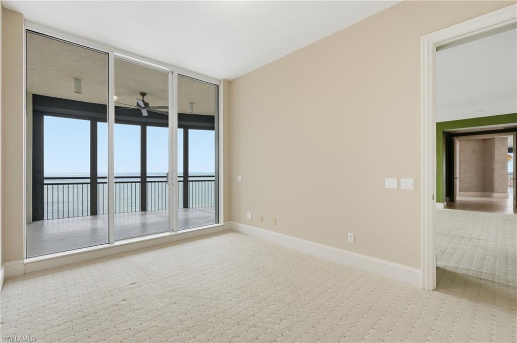 81 Seagate Dr 1703 Property Photo 11