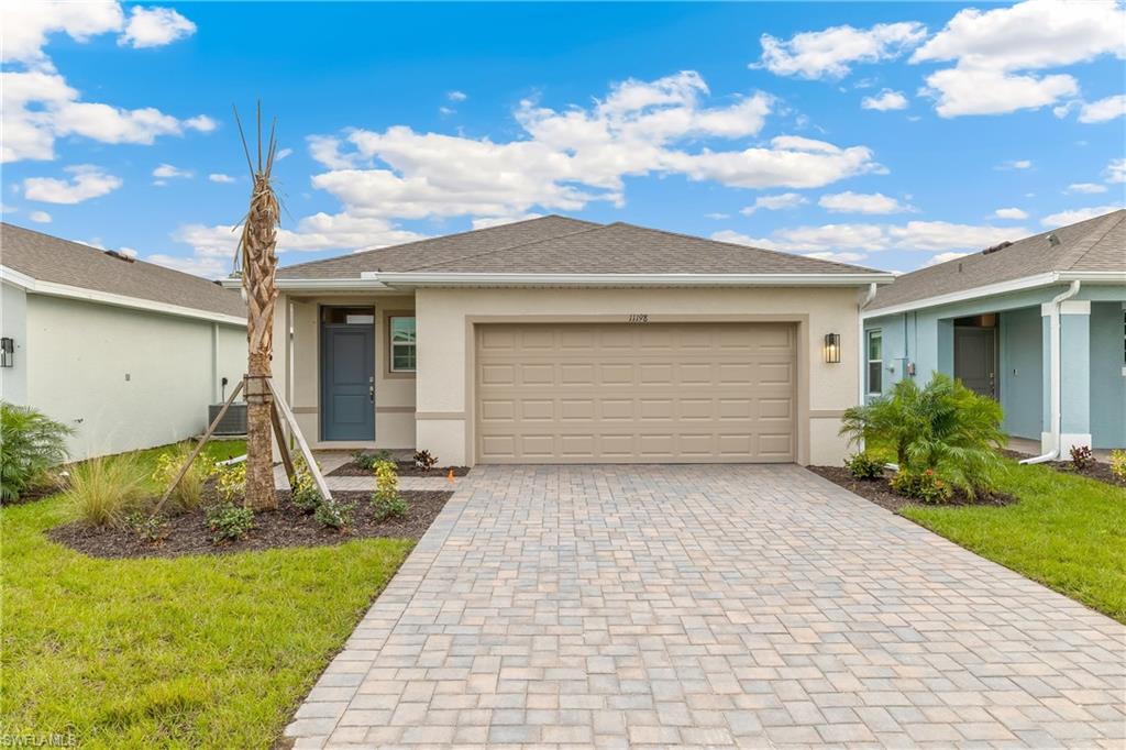 1258 BROOKLANDS DR Property Photo 1