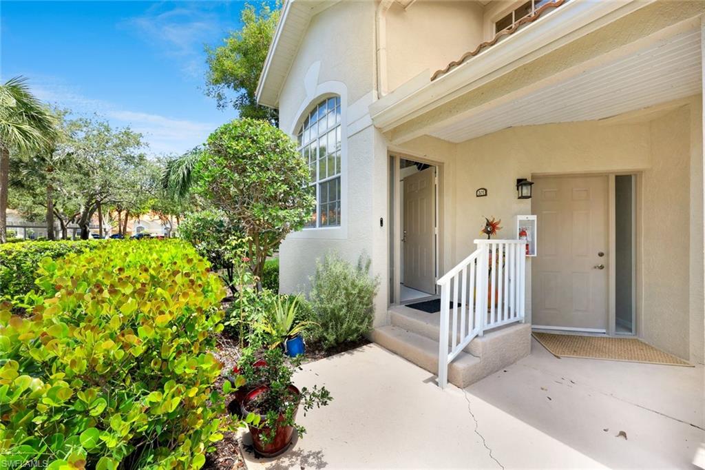 7518 Silver Trumpet Ln 201 Property Photo 2