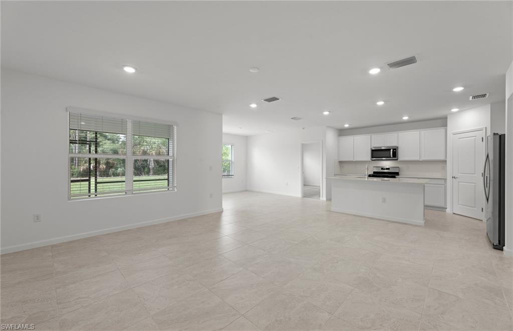 15767 Northridge Rd Property Photo 13