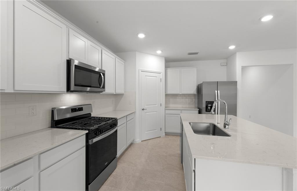 15767 Northridge Rd Property Photo 22