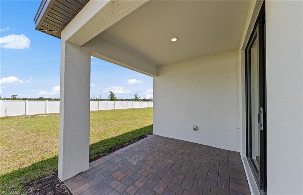 1005 Caloosa Breeze Dr Property Photo 30
