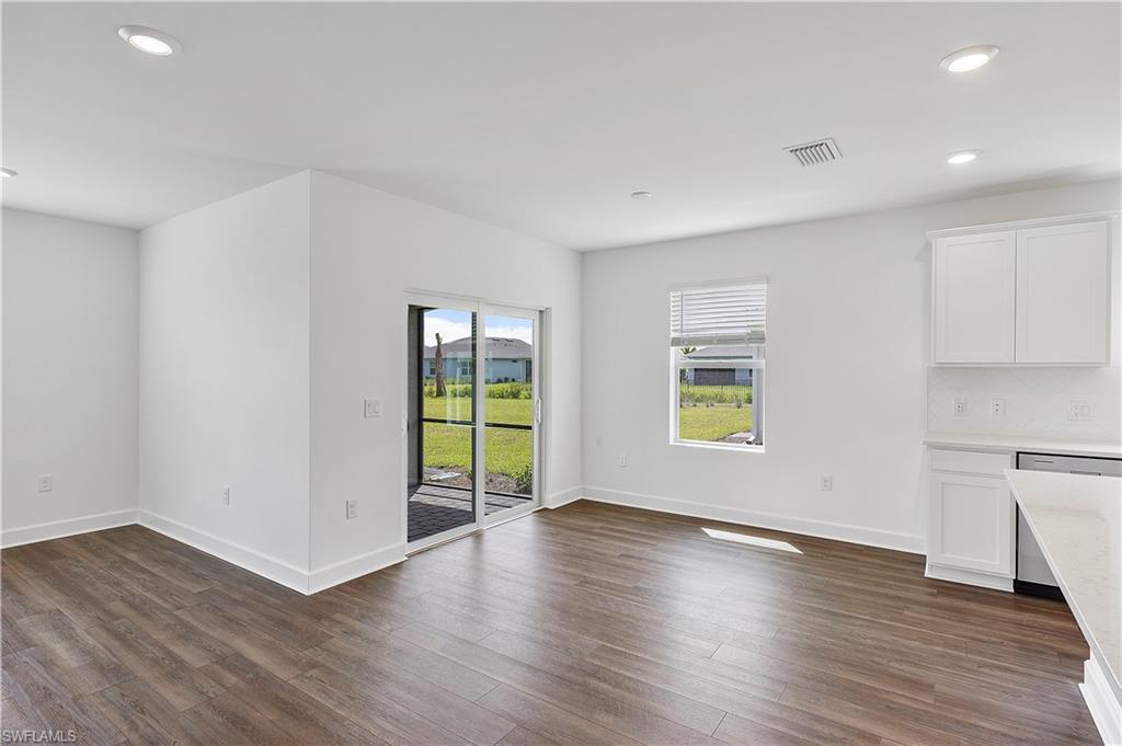 15820 Blue Ridge Way Property Photo 16