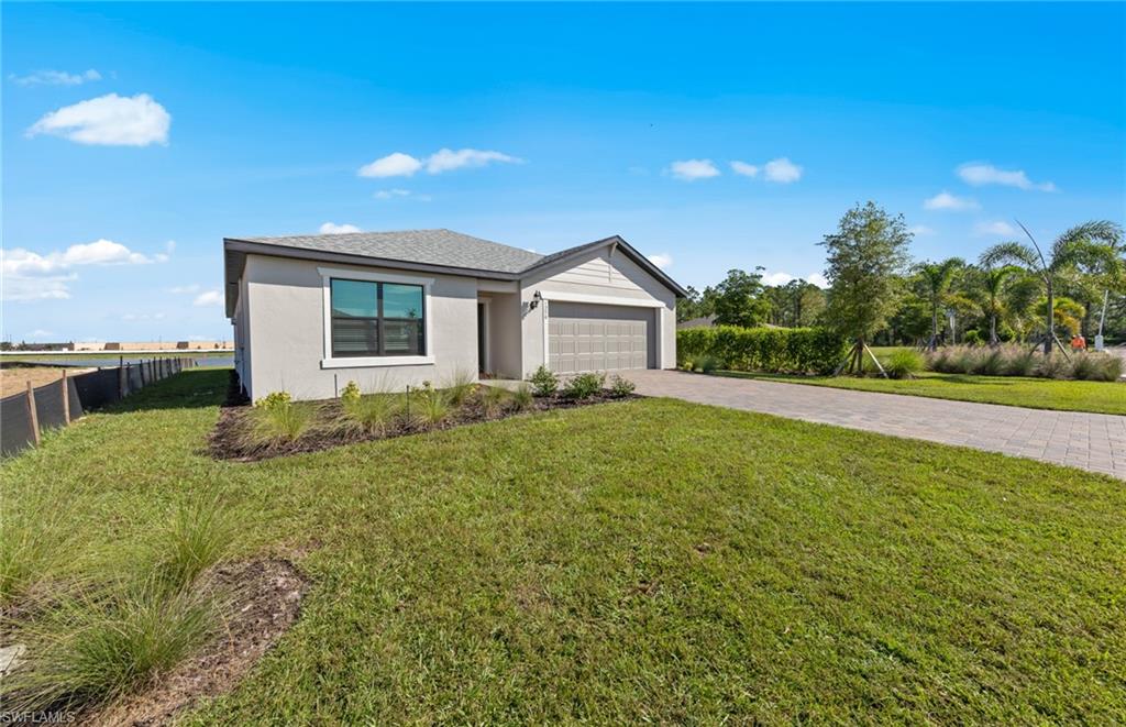 1137 Caloosa Breeze Dr Property Photo 1