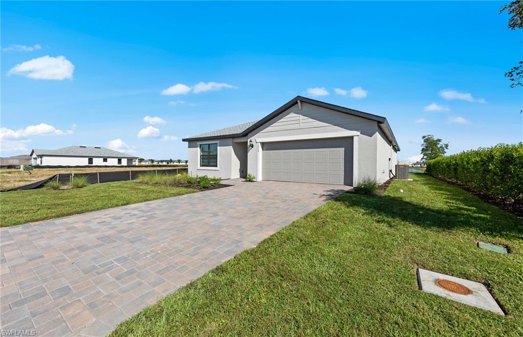 1137 Caloosa Breeze Dr Property Photo 3