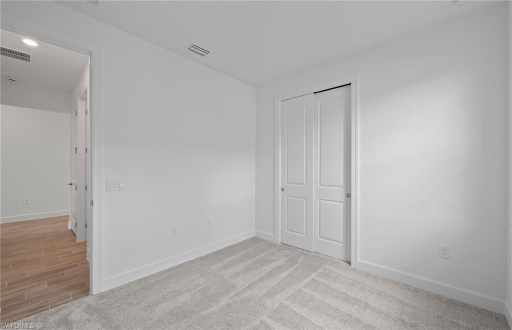 15780 Northridge Rd Property Photo 10