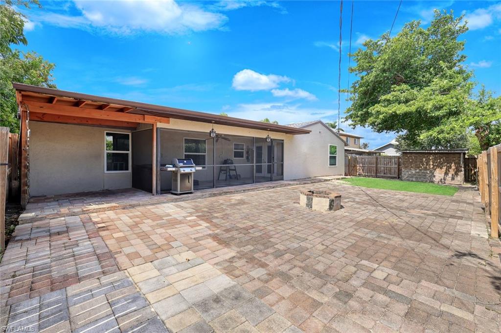 8110 Valencia Rd Property Photo 17