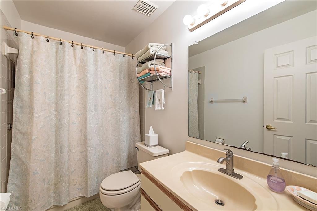 10684 Gulf Shore Dr B-305 Property Photo 9