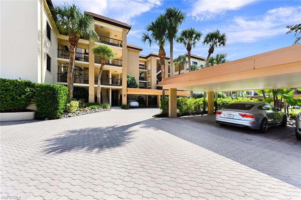 6770 Pelican Bay Blvd E 242 Property Photo 26