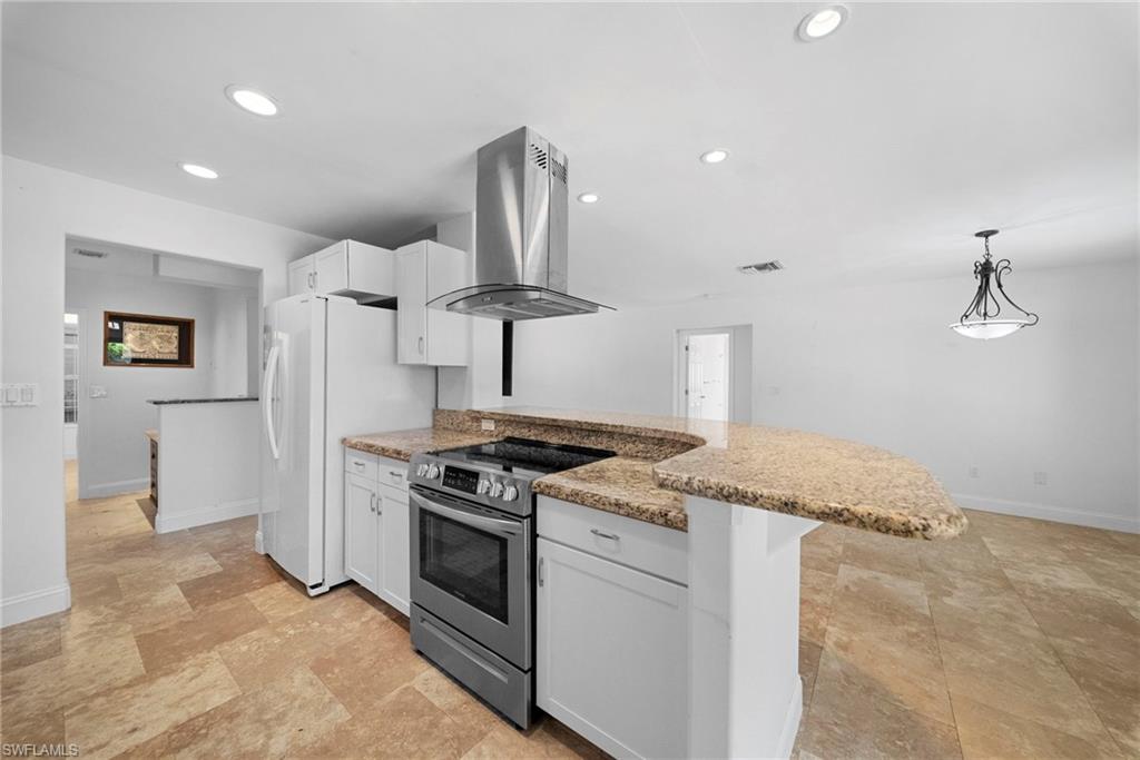 7454 Sea Island Rd Property Photo 14