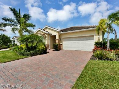 259 Tamarindo Ln Property Photo 2