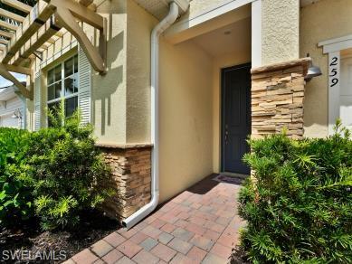 259 Tamarindo Ln Property Photo 5