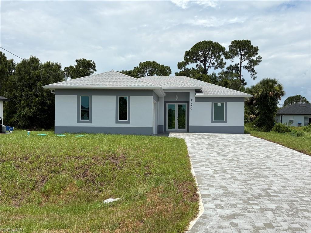 758 Bianca Property Photo 1