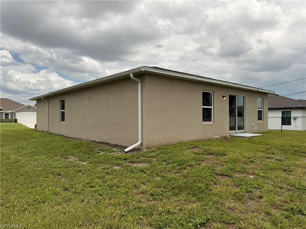 26 12th Ter Property Photo 3