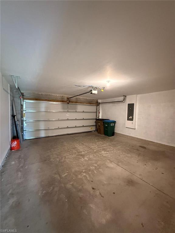 26 12th Ter Property Photo 13