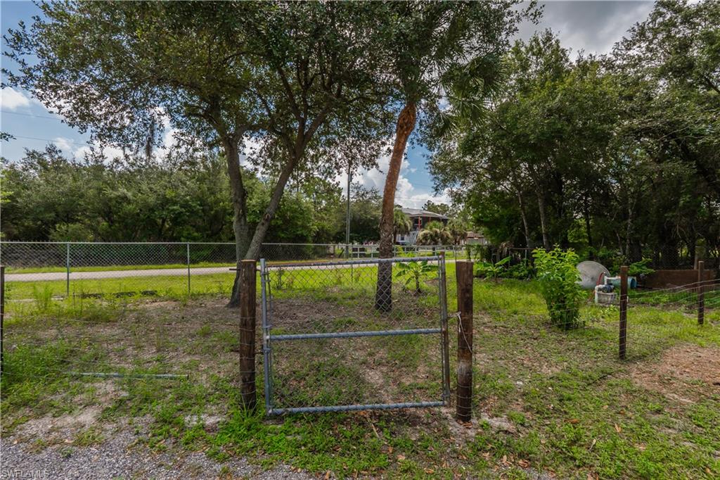 130 Nogal St Property Photo 37
