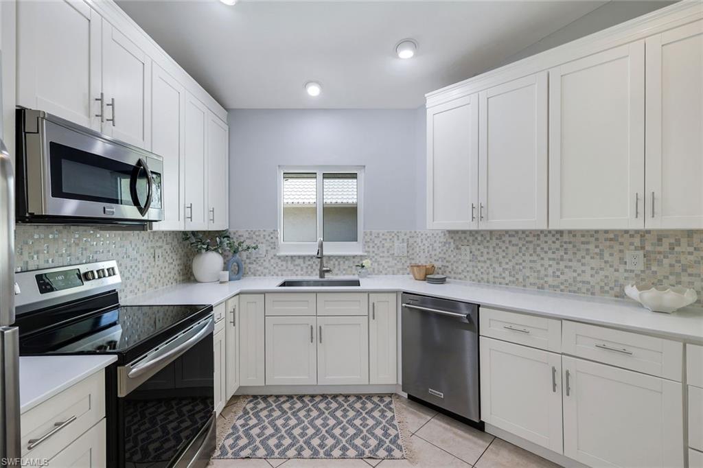 11054 Linnet Ln Property Photo 12