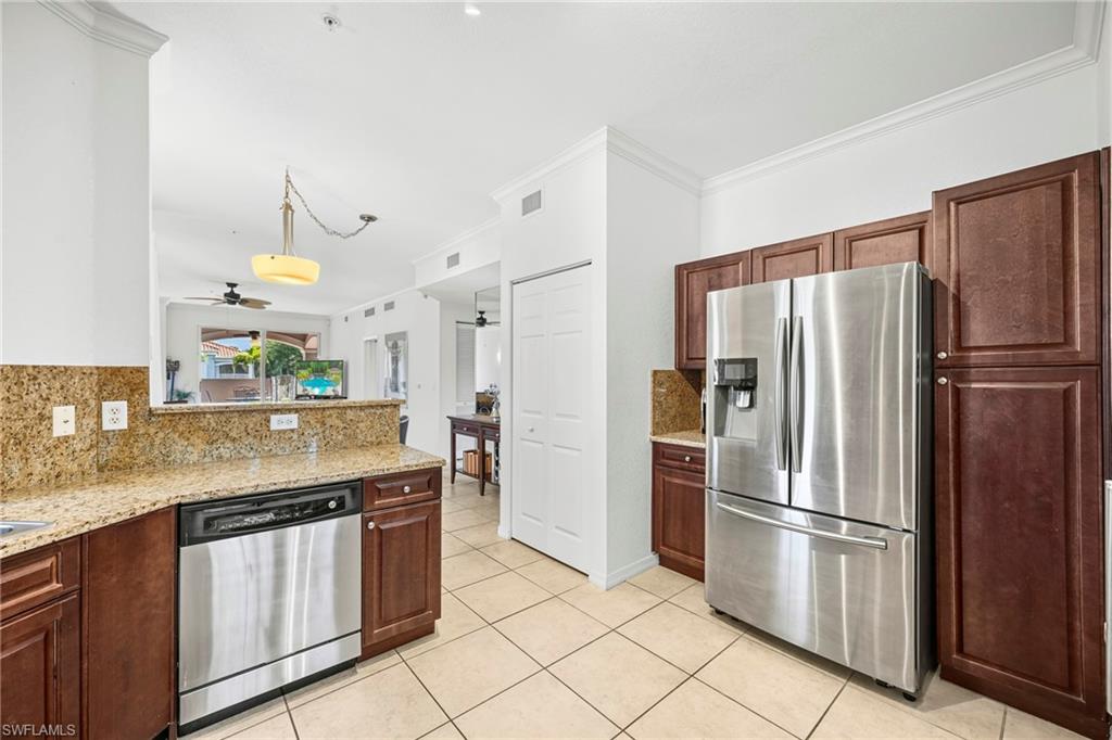 23461 Alamanda Dr 206 Property Photo 20