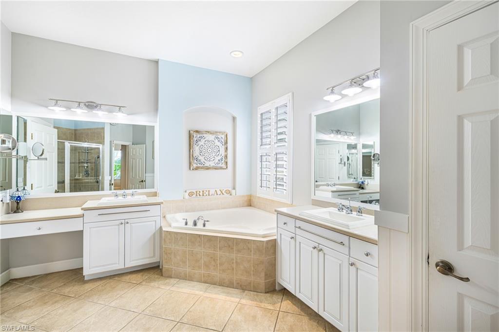 5589 Whispering Willow Way Property Photo 16
