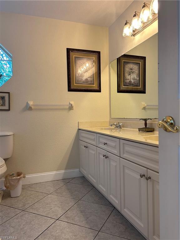 111 4th Pl Property Photo 13