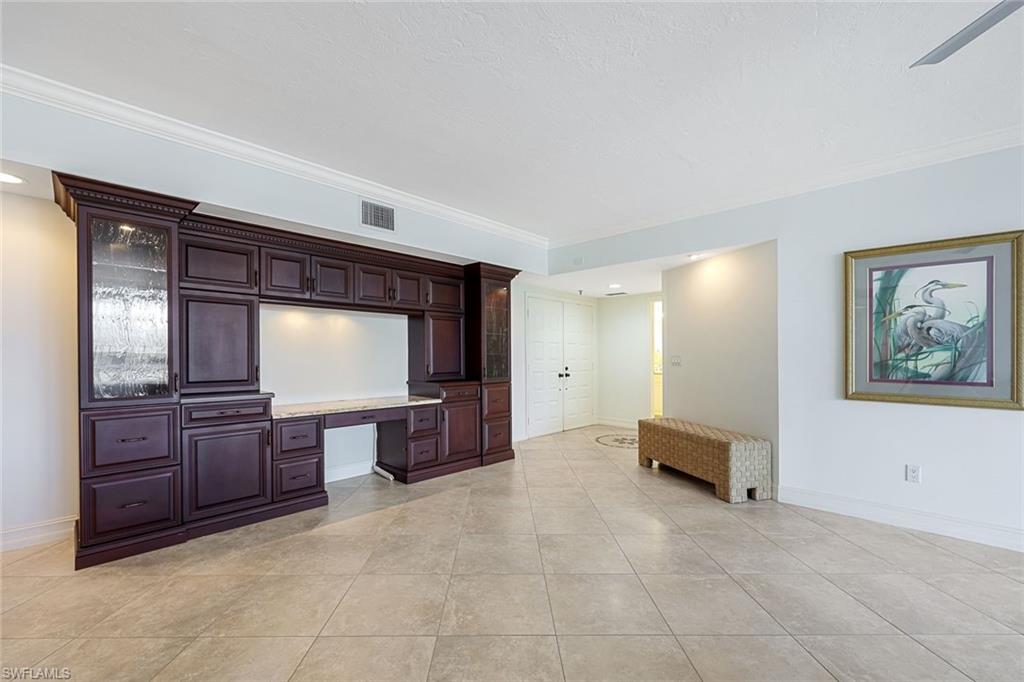 220 Collier Blvd 1404 Property Photo 10