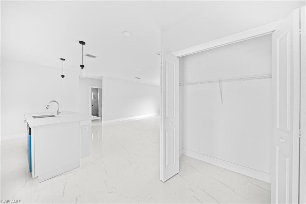 2814 12th St Sw Property Photo 10