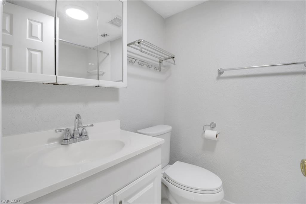 4635 Bayshore Dr P4 Property Photo 14