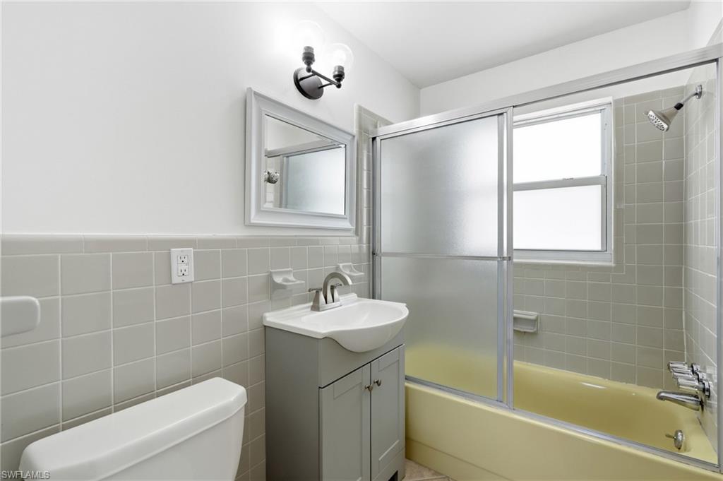 2590 1st St 202 Property Photo 12