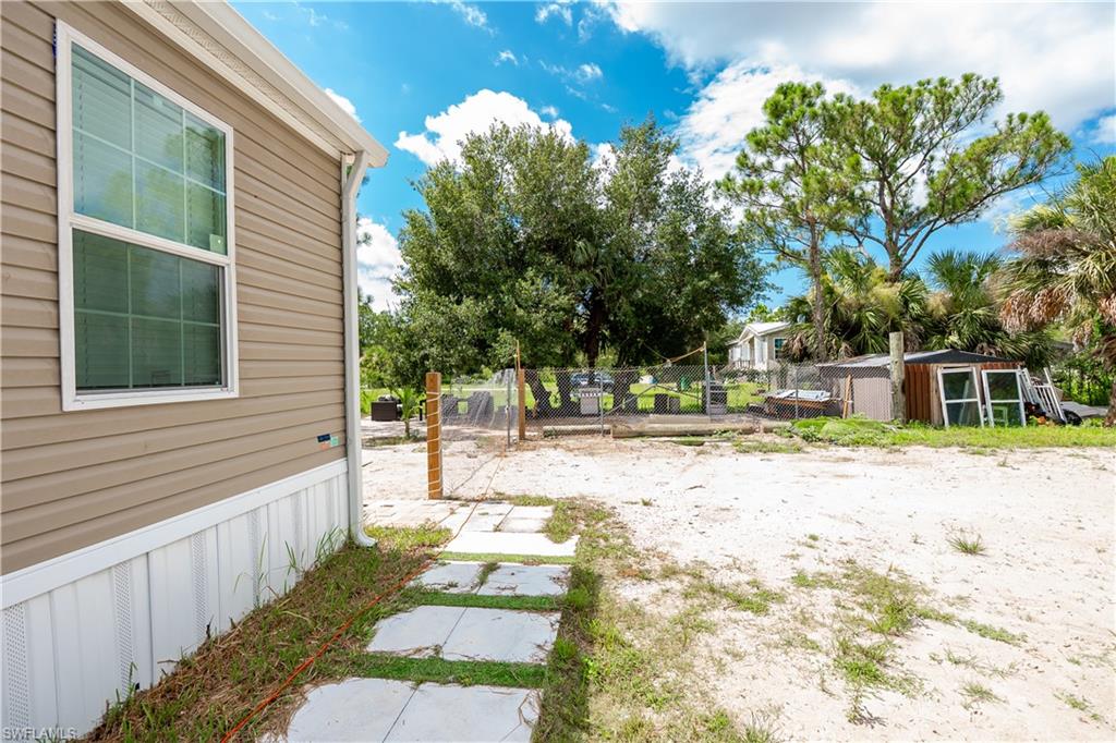 220 Kennel St Property Photo 35