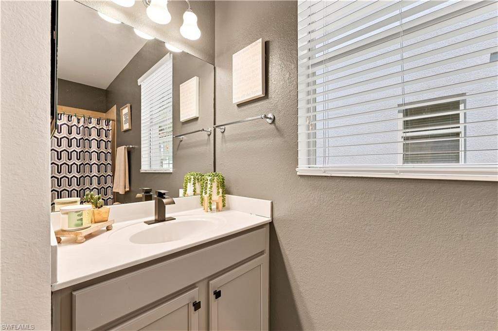 14658 Fern Lake Ct Property Photo 22