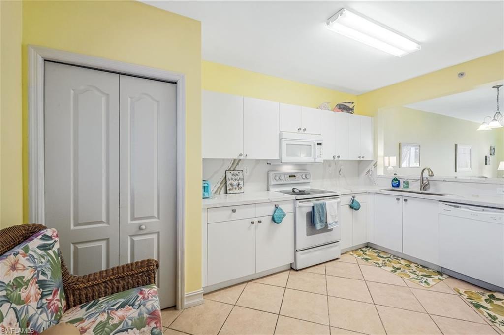 7822 Great Heron Way 206 Property Photo 6