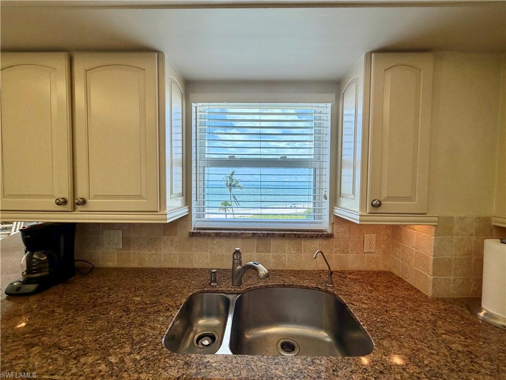 10701 Gulf Shore Dr 401 Property Photo 11