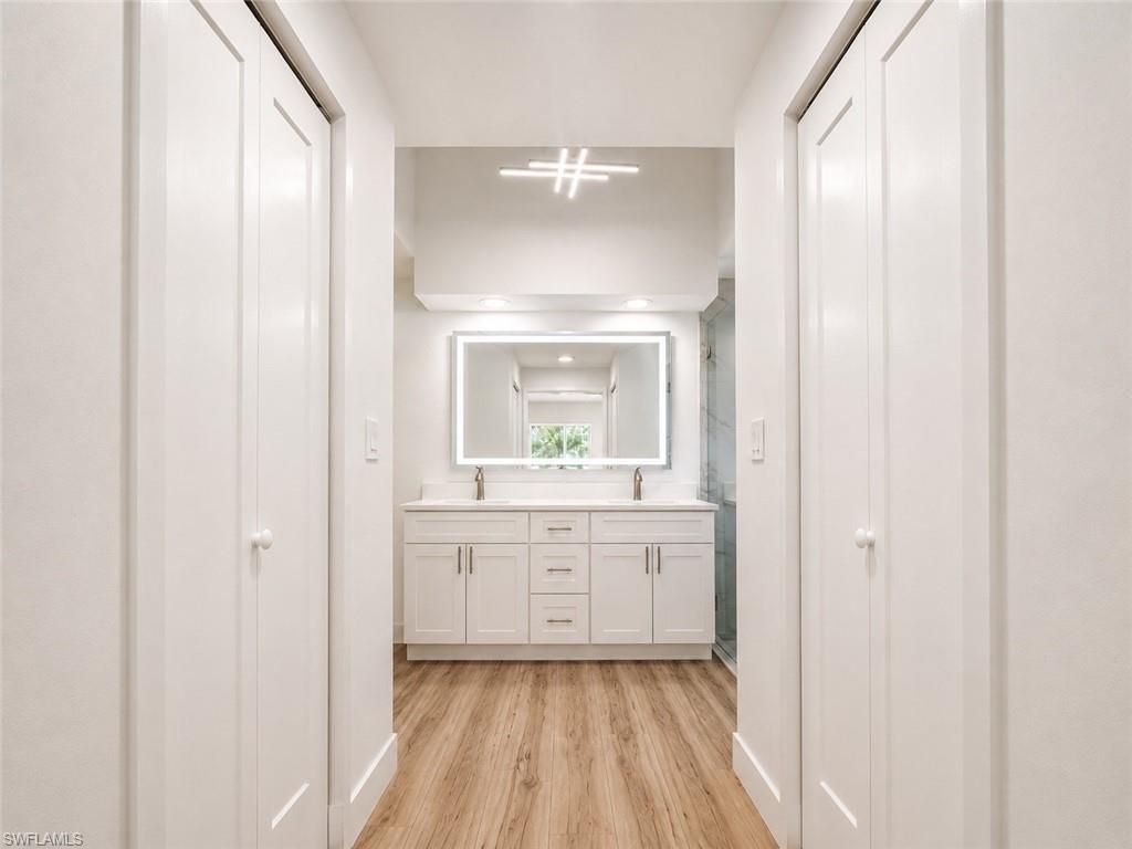 8204 Ibis Cove Cir B212 Property Photo 15